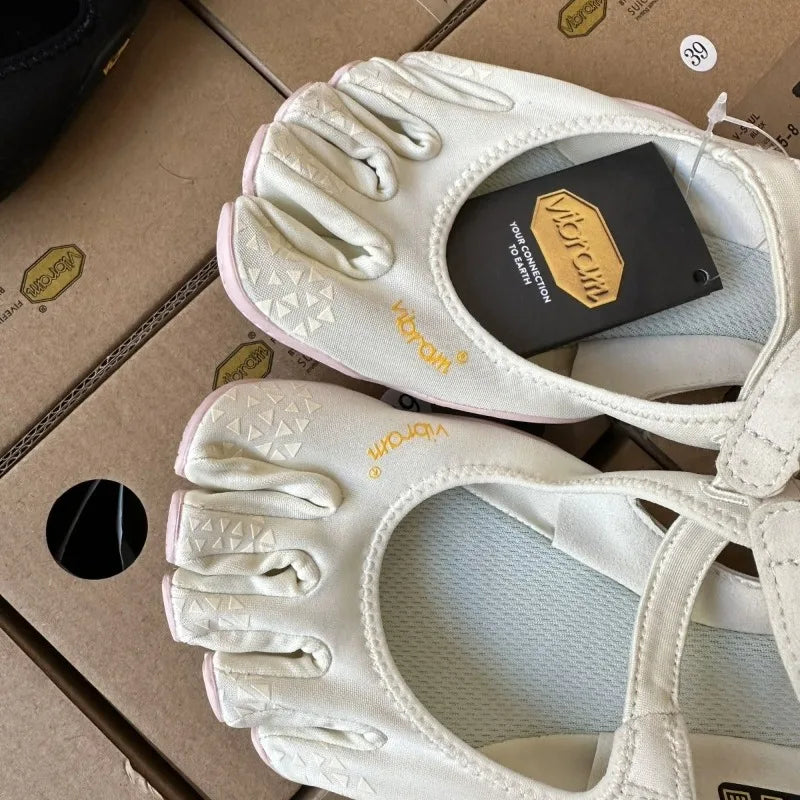 Vibram Toe Sandals