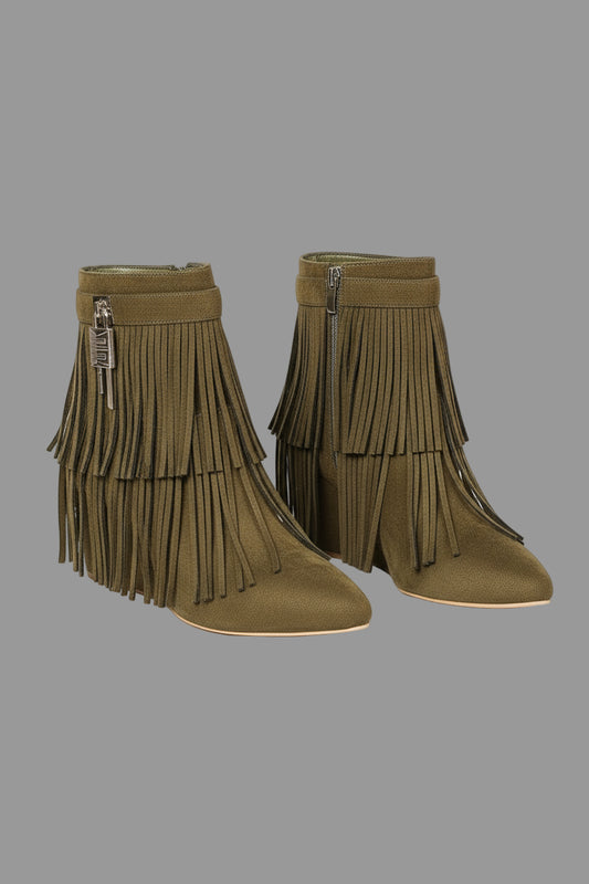 21f5b09e64b84908b84c16391b034a28-Max