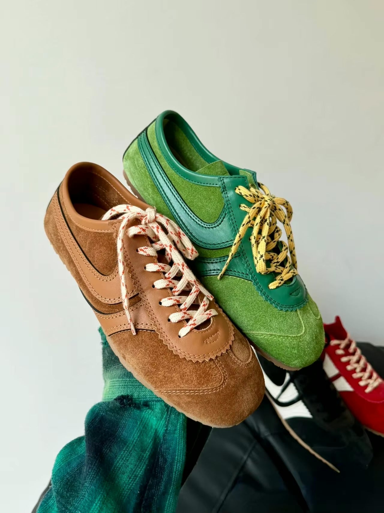 Gump Suede Runners v2